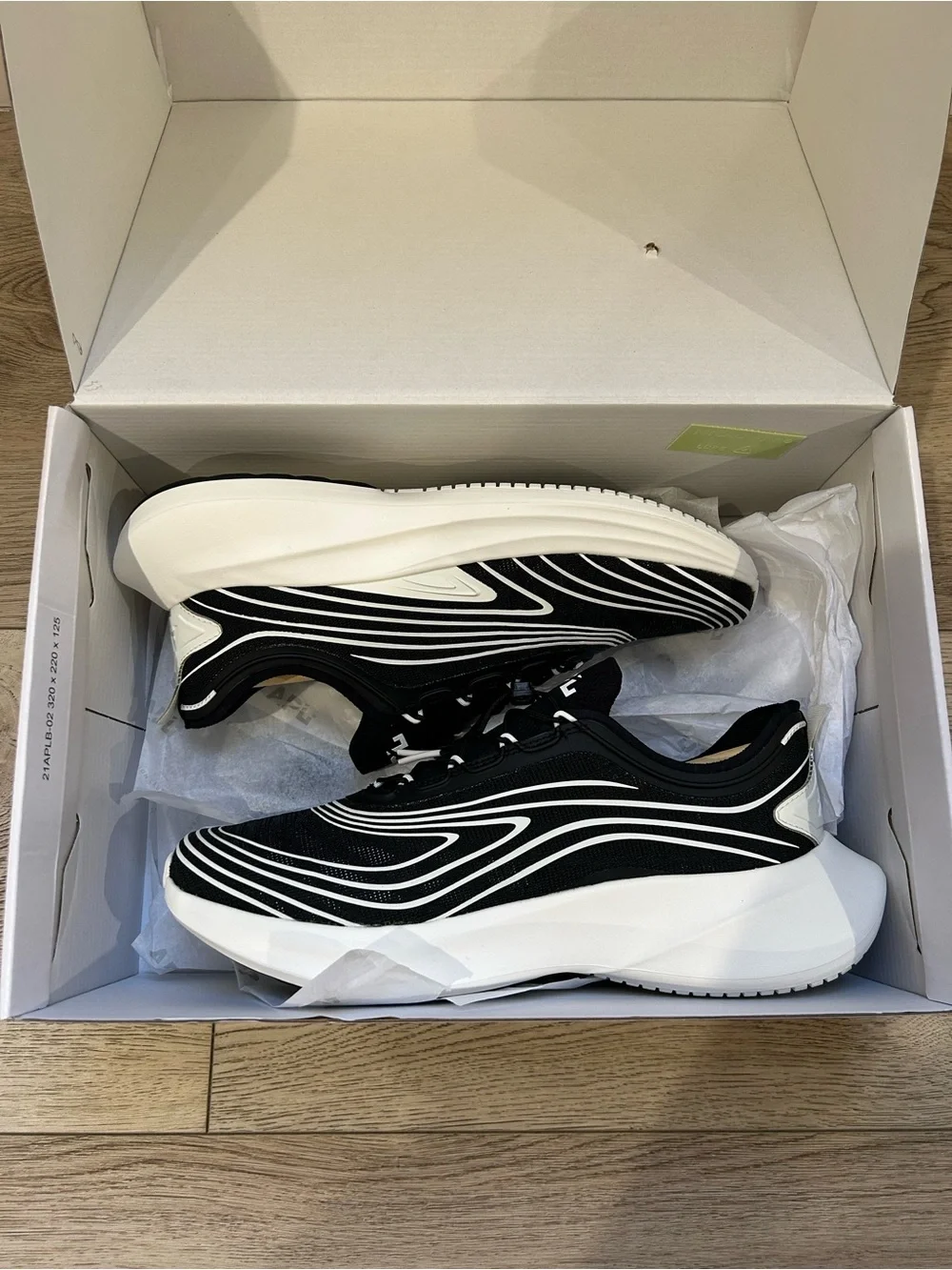 APL Women’s Veil Sneakers